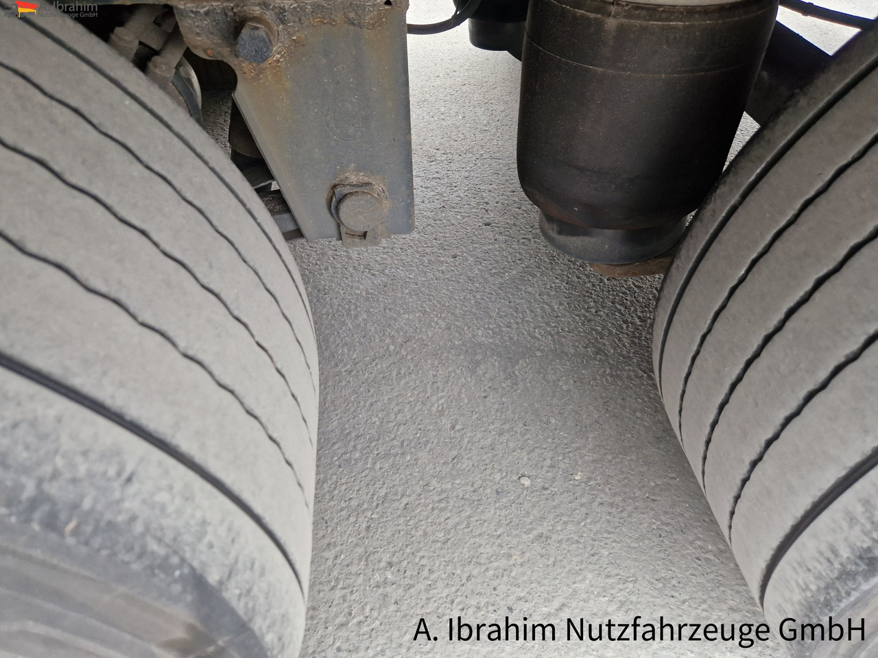 Wellmeyer TK018 Durchlader Frigoblock Zustand sauber, Durchlader, Portaltüren - Reboque frigorífico: foto 5 Wellmeyer TK018 Durchlader Frigoblock Zustand sauber, Durchlader, Portaltüren - Reboque frigorífico: foto 5