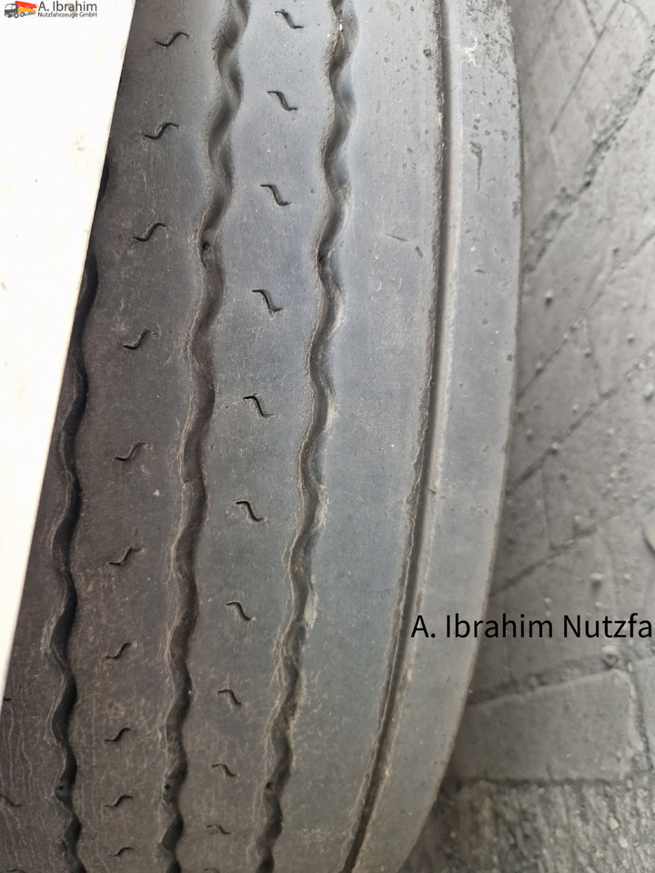 Wellmeyer TK018 Durchlader Frigoblock Zustand sauber, Durchlader, Portaltüren - Reboque frigorífico: foto 4 Wellmeyer TK018 Durchlader Frigoblock Zustand sauber, Durchlader, Portaltüren - Reboque frigorífico: foto 4