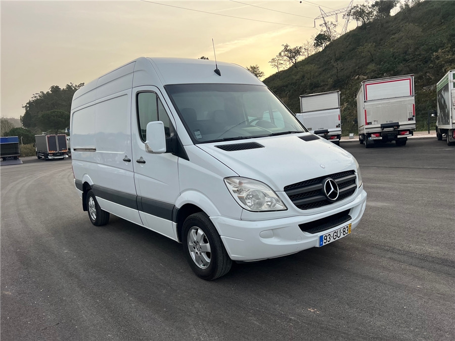 MERCEDES-BENZ SPRINTER 315CDI - Furgão: foto 3 MERCEDES-BENZ SPRINTER 315CDI - Furgão: foto 3