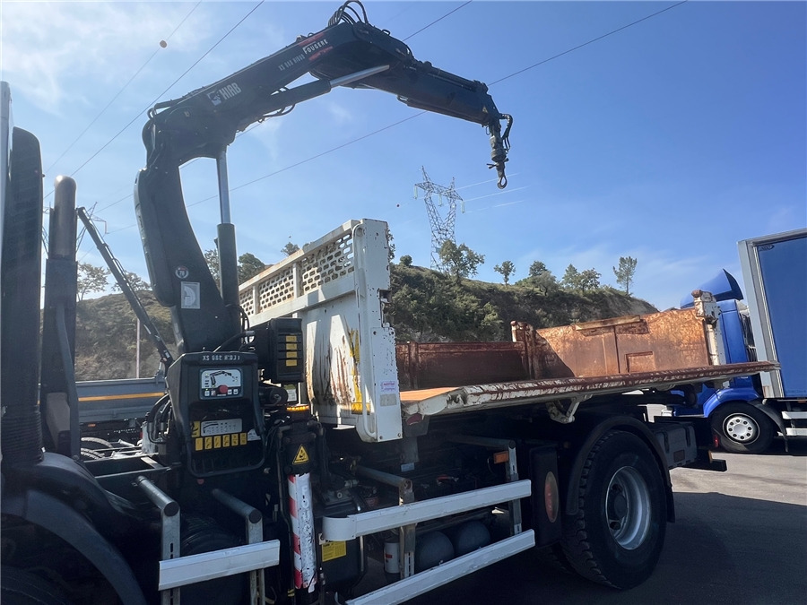 Caminhão basculante Renault C 320 P: foto 8