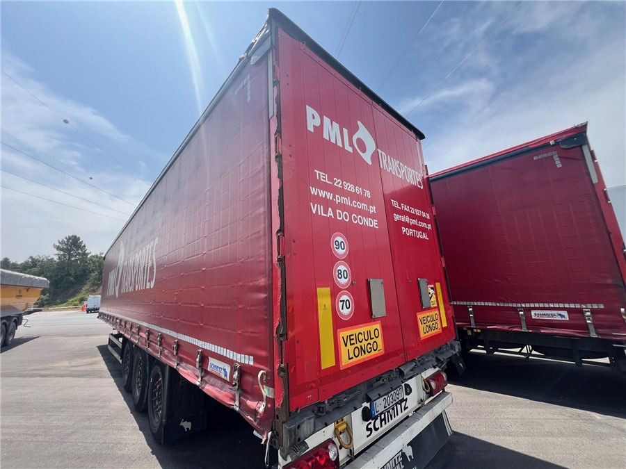 SCHMITZ CARGOBULL SCB-S3T TETO ELEVAR - Semi-reboque de lona: foto 5 SCHMITZ CARGOBULL SCB-S3T TETO ELEVAR - Semi-reboque de lona: foto 5