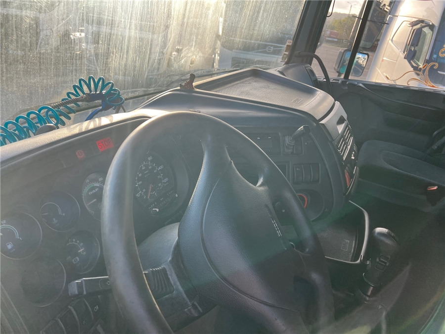 Locação de DAF XF95/480 Manual gear DAF XF95/480 Manual gear: foto 18