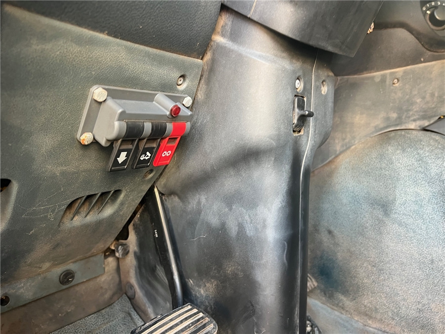 Locação de DAF XF95/480 Manual gear DAF XF95/480 Manual gear: foto 19