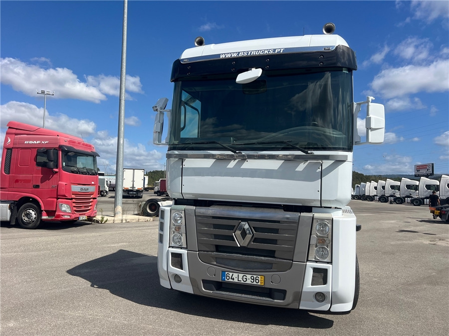 Renault AE 440 - Tractor: foto 2 Renault AE 440 - Tractor: foto 2