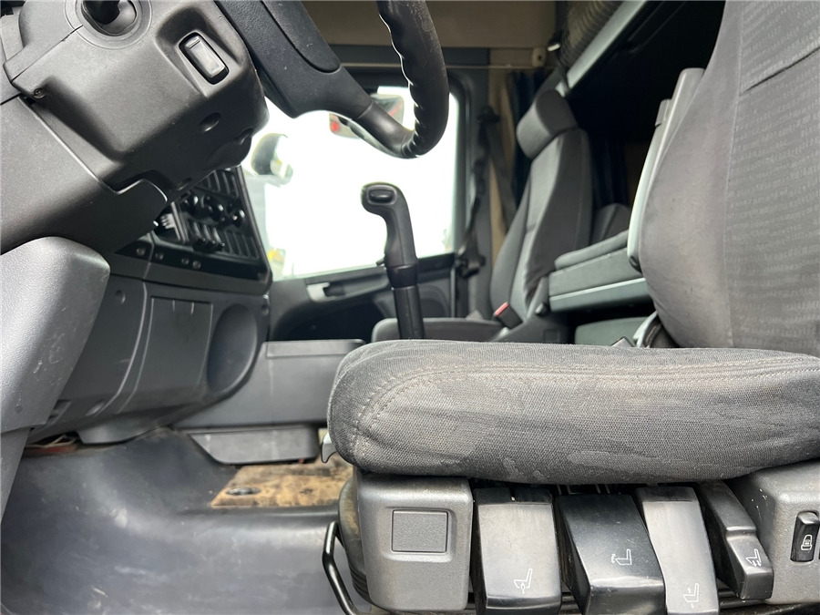 Tractor Scania R420: foto 10 Tractor Scania R420: foto 10