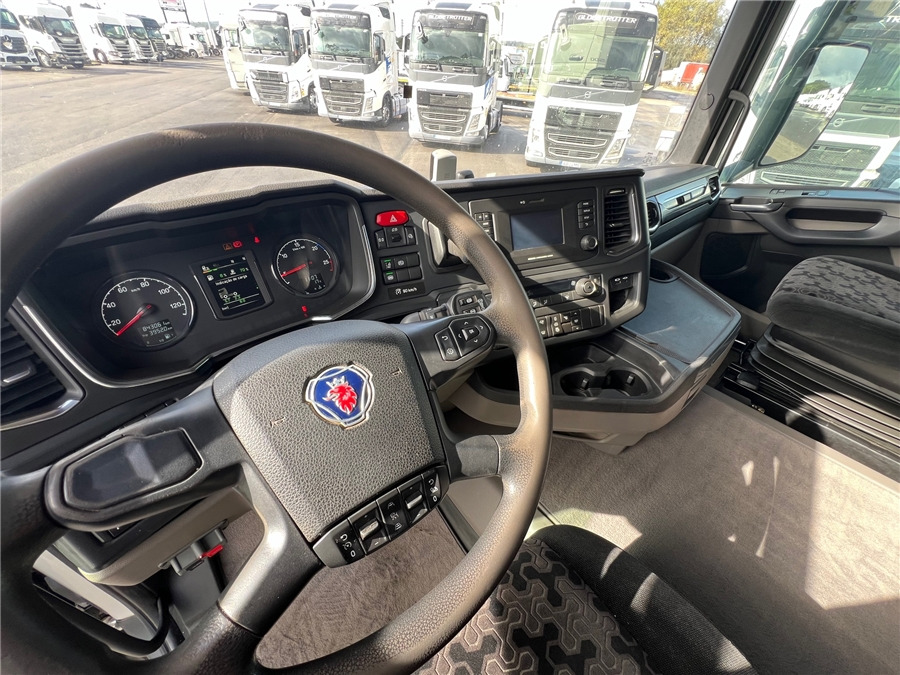 Tractor Scania R450: foto 19