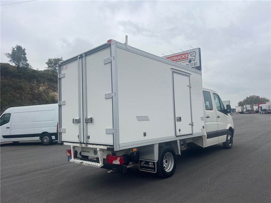 VOLKSWAGEN CRAFTER - Carrinha de contentor, Carrinha cabine dupla: foto 4 VOLKSWAGEN CRAFTER - Carrinha de contentor, Carrinha cabine dupla: foto 4