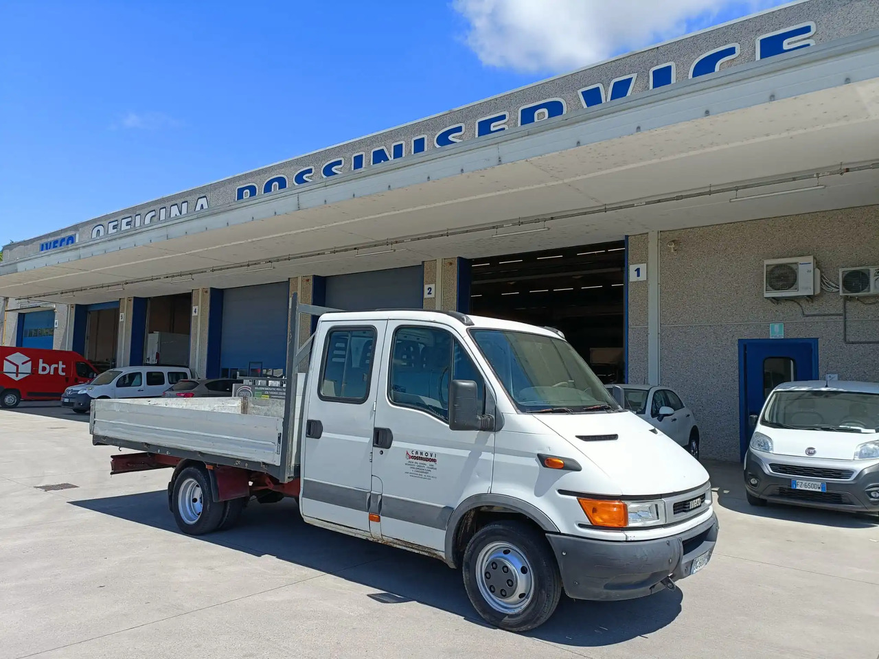 IVECO DAILY 35C11 - Furgão caixa aberta: foto 1 IVECO DAILY 35C11 - Furgão caixa aberta: foto 1