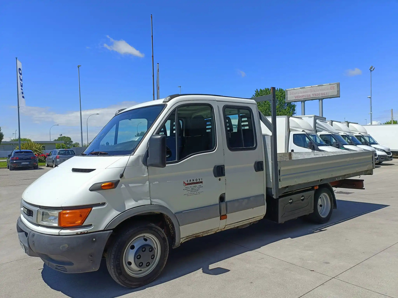 IVECO DAILY 35C11 - Furgão caixa aberta: foto 2 IVECO DAILY 35C11 - Furgão caixa aberta: foto 2