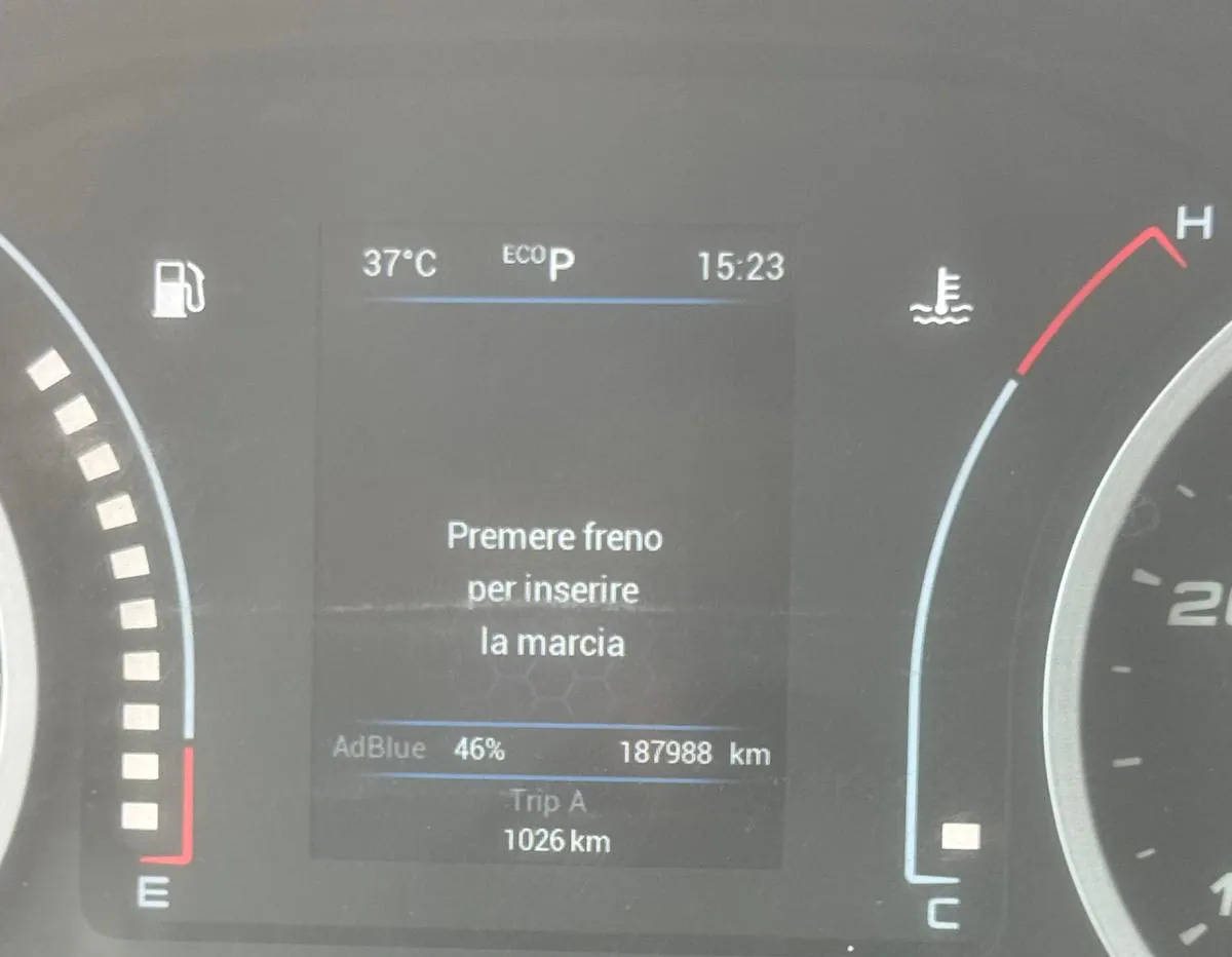 Locação de  IVECO DAILY 35C14 IVECO DAILY 35C14: foto 8