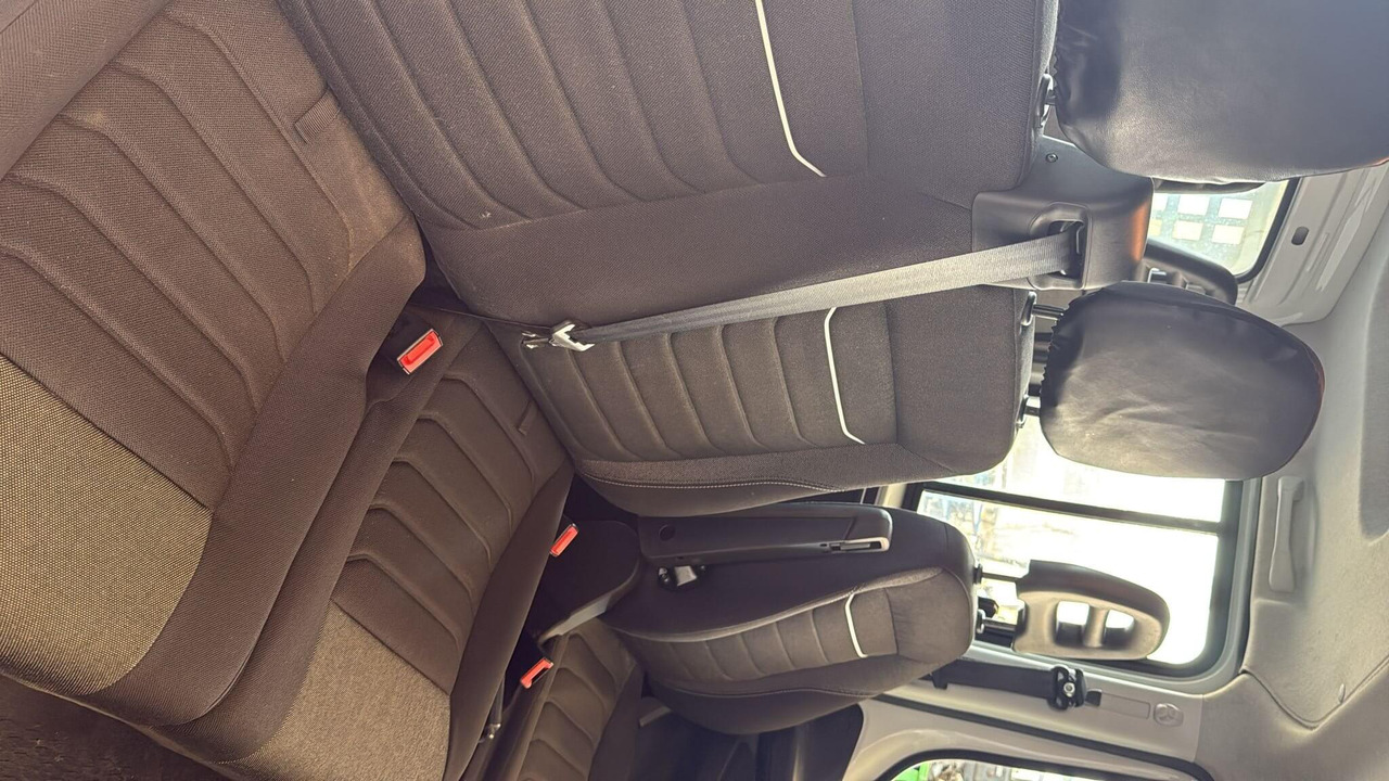 IVECO DAILY 35C16 DOPPIA CABINA RIBALTABILE TRILATERALE 3.0 - Furgão basculante: foto 3 IVECO DAILY 35C16 DOPPIA CABINA RIBALTABILE TRILATERALE 3.0 - Furgão basculante: foto 3