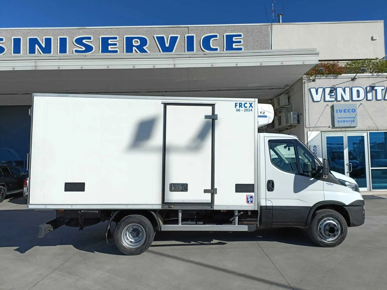IVECO DAILY 60C18 FRCX ATP 06/2024 - Caminhão frigorífico: foto 5 IVECO DAILY 60C18 FRCX ATP 06/2024 - Caminhão frigorífico: foto 5