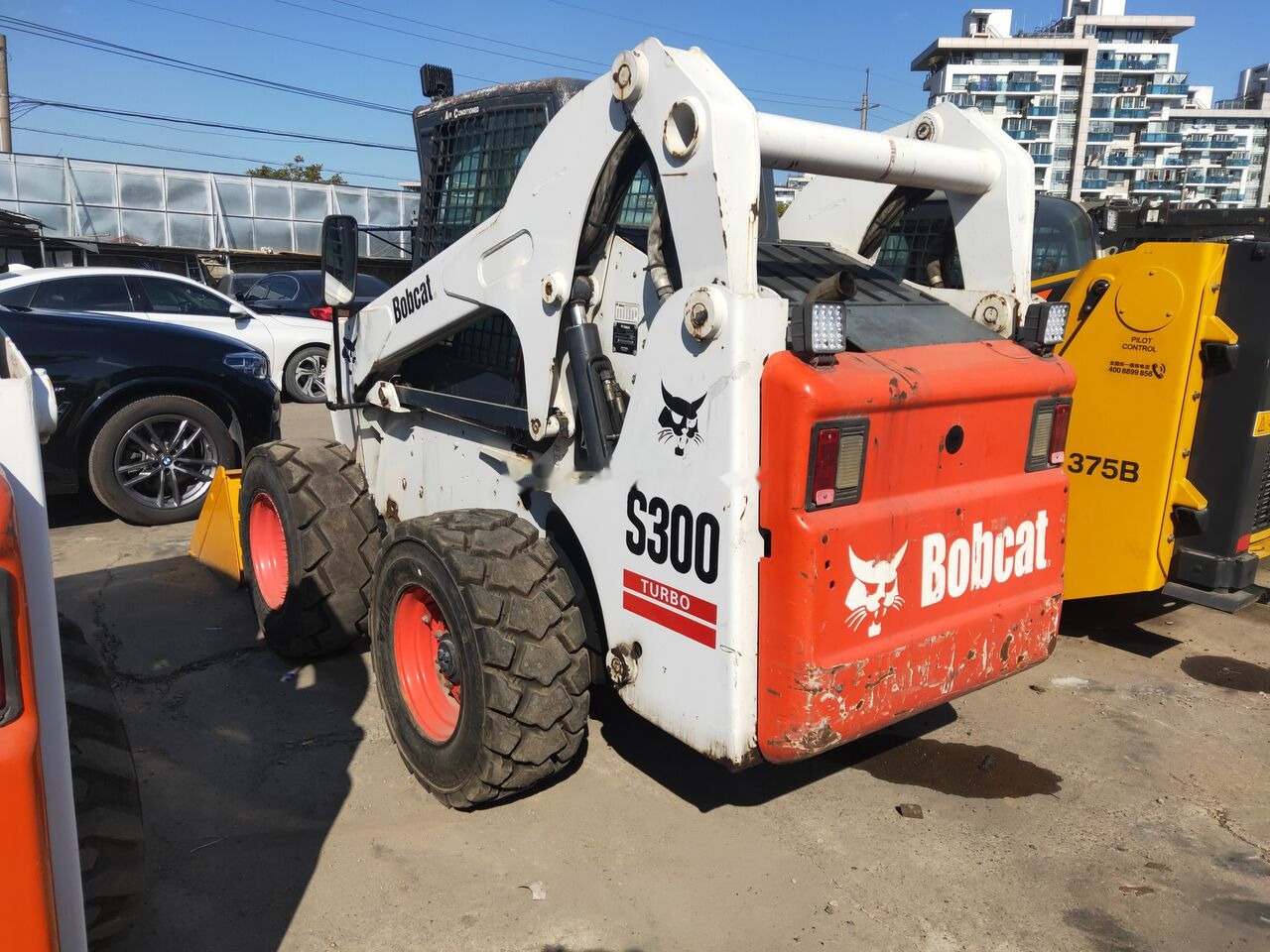 Bobcat S300 - Mini carregadeira: foto 1 Bobcat S300 - Mini carregadeira: foto 1