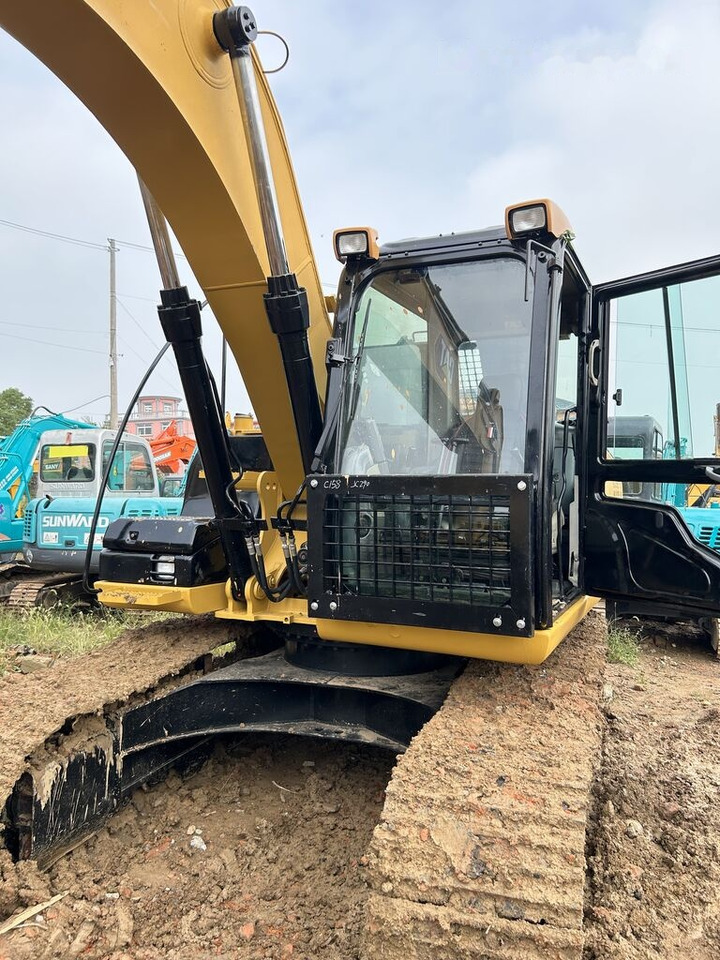 Caterpillar 315D2 GC - Escavadora de rastos: foto 1 Caterpillar 315D2 GC - Escavadora de rastos: foto 1