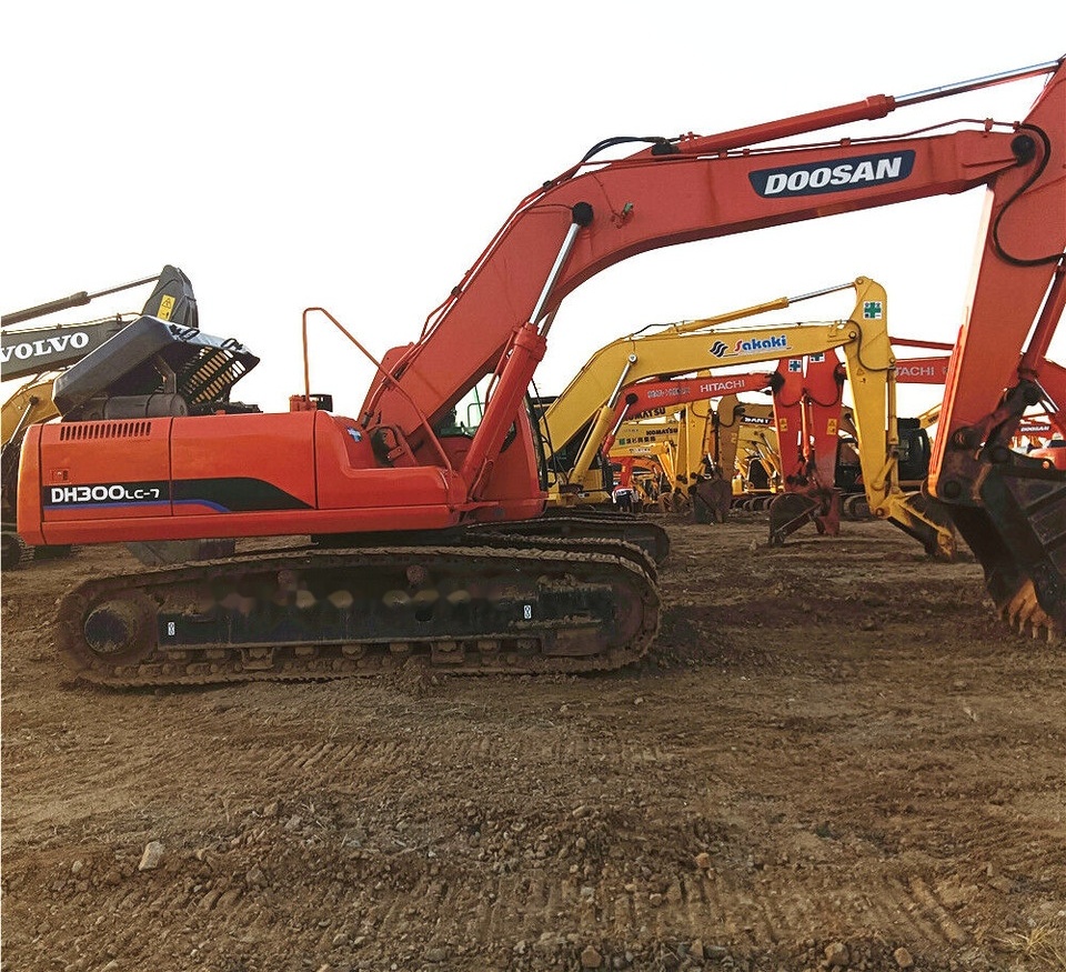 Doosan DH300LC-7 - Escavadora de rastos: foto 1 Doosan DH300LC-7 - Escavadora de rastos: foto 1