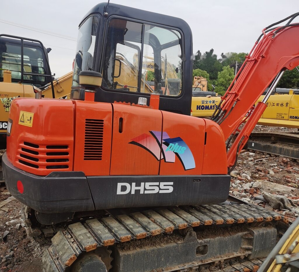Doosan DH55 - Escavadora de rastos: foto 1 Doosan DH55 - Escavadora de rastos: foto 1