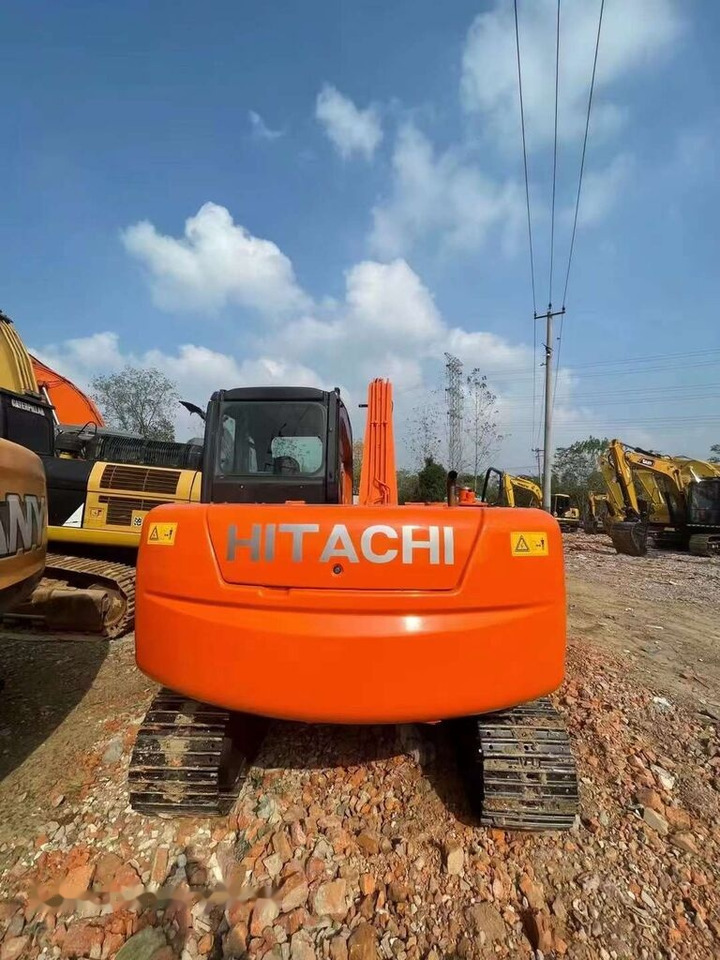 Hitachi ZX70 - Escavadora de rastos: foto 1 Hitachi ZX70 - Escavadora de rastos: foto 1