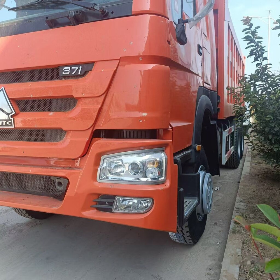 Howo 371 6*4 new tires - Caminhão basculante: foto 2 Howo 371 6*4 new tires - Caminhão basculante: foto 2