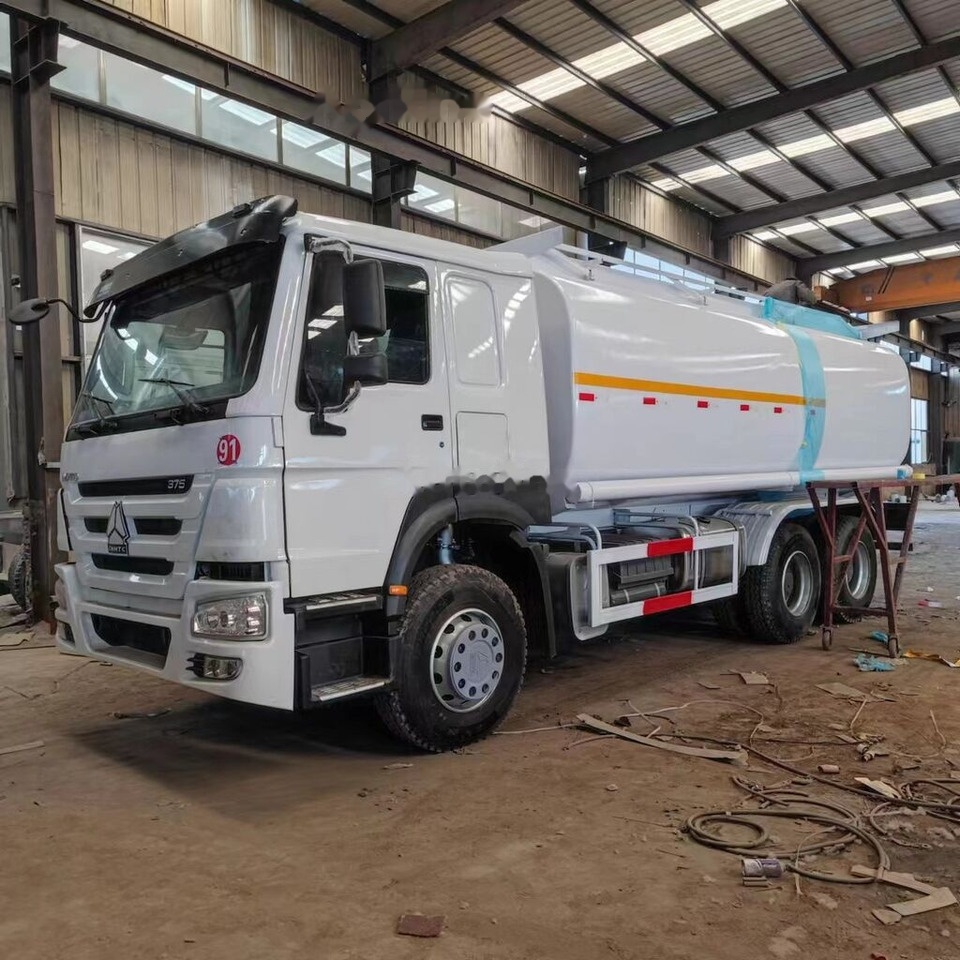 Howo 375 - Caminhão tanque: foto 5 Howo 375 - Caminhão tanque: foto 5