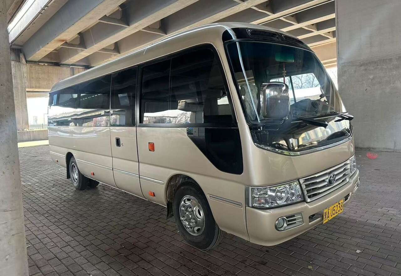 Toyota - Ônibus suburbano: foto 3 Toyota - Ônibus suburbano: foto 3