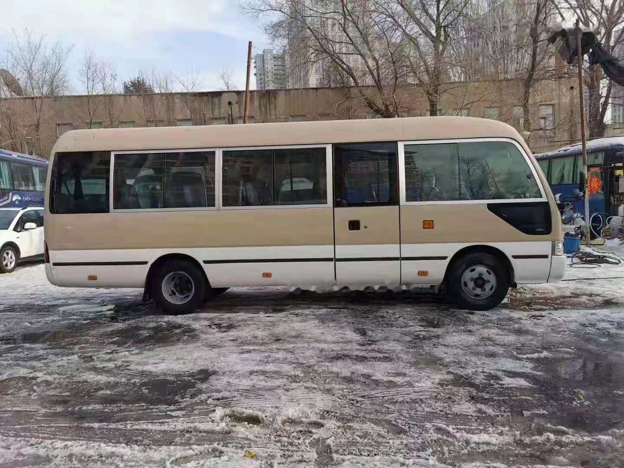 Toyota Coaster - Ônibus urbano: foto 3 Toyota Coaster - Ônibus urbano: foto 3
