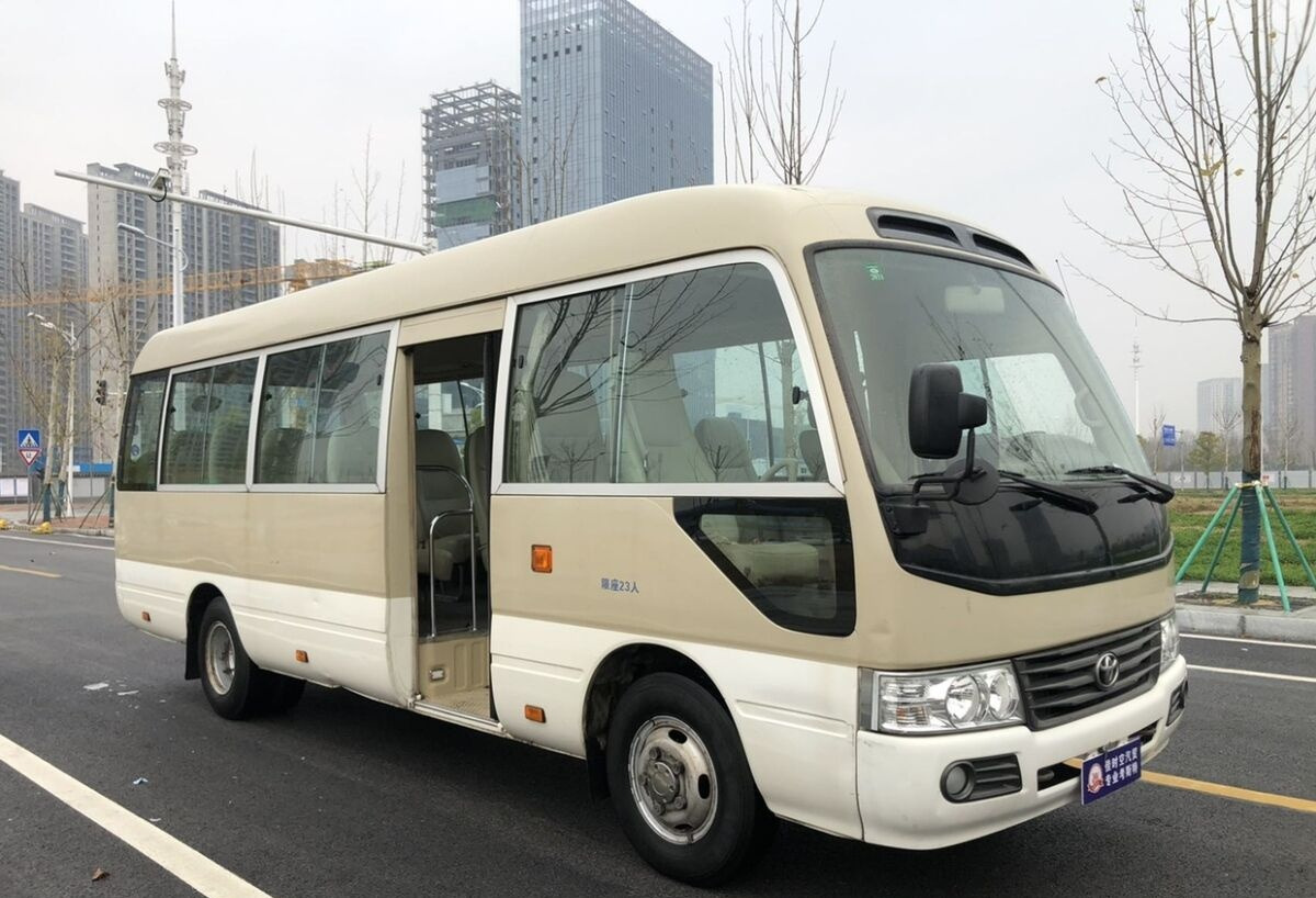 Toyota Coaster - Ônibus suburbano: foto 2 Toyota Coaster - Ônibus suburbano: foto 2
