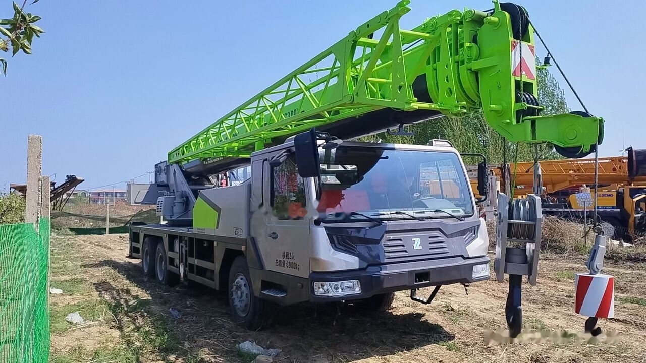 Zoomlion ZTC300V - Guindaste móvel: foto 2 Zoomlion ZTC300V - Guindaste móvel: foto 2