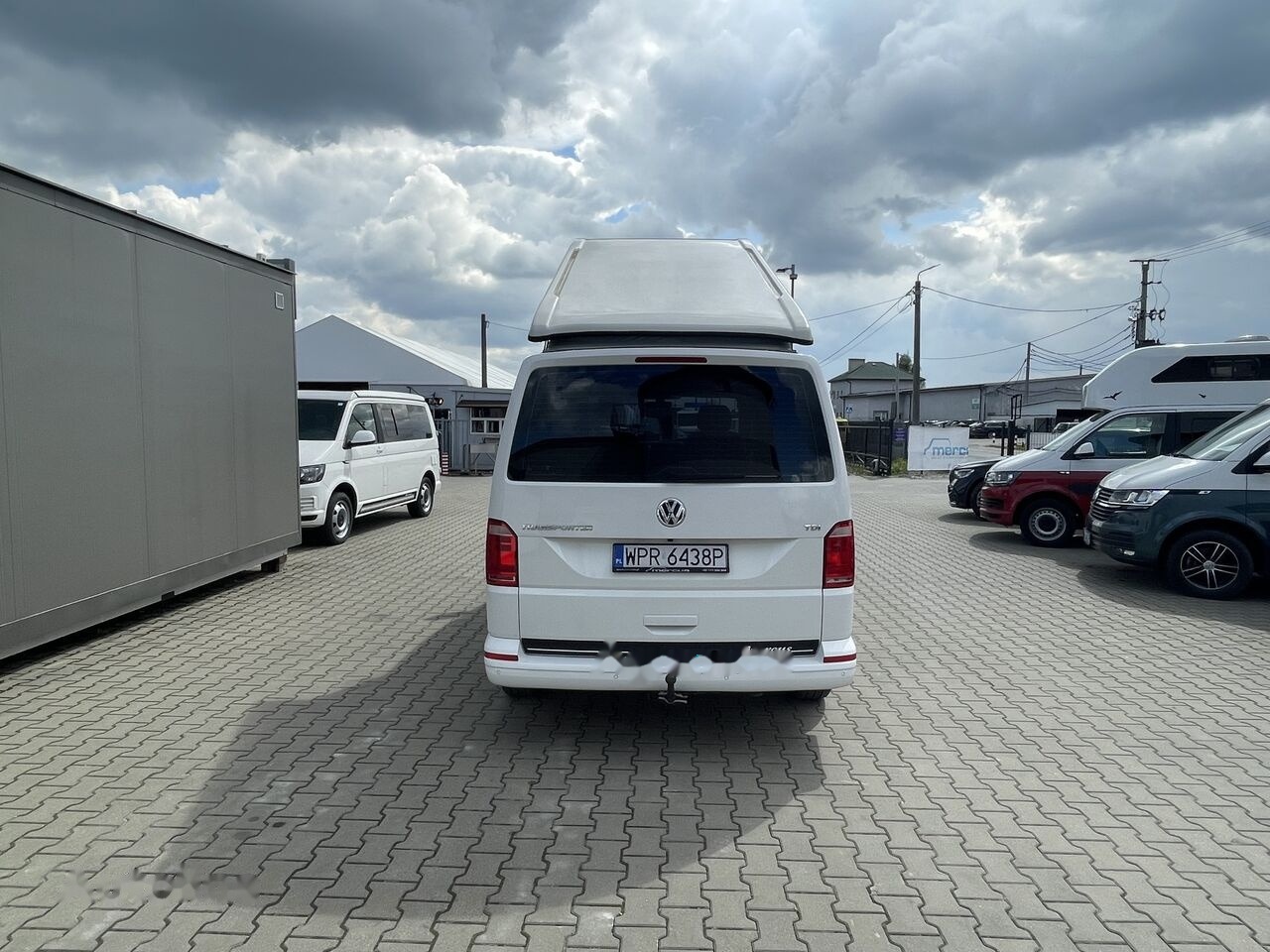 Volkswagen T6 CAMPER CALIFORNIA - Autocaravana: foto 4 Volkswagen T6 CAMPER CALIFORNIA - Autocaravana: foto 4