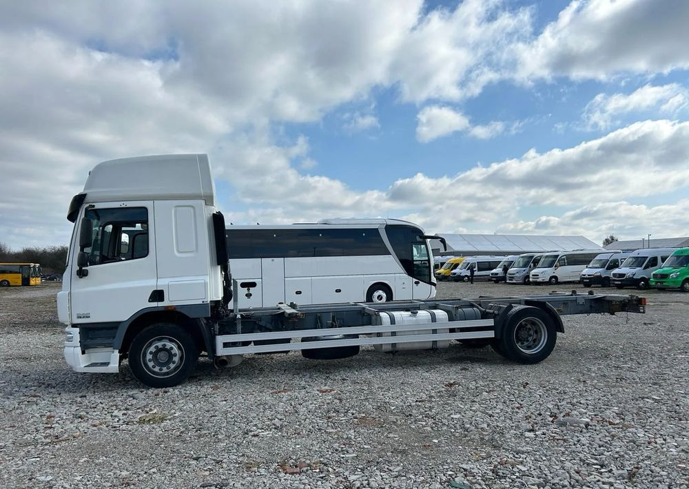 DAF CF75.310 - Caminhão chassi: foto 5 DAF CF75.310 - Caminhão chassi: foto 5