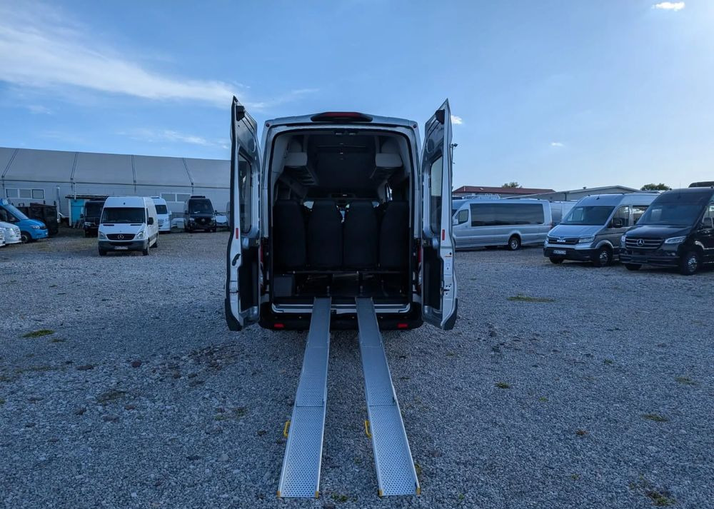 Micro-ônibus, Furgão de passageiros nuevo Ford Transit: foto 6