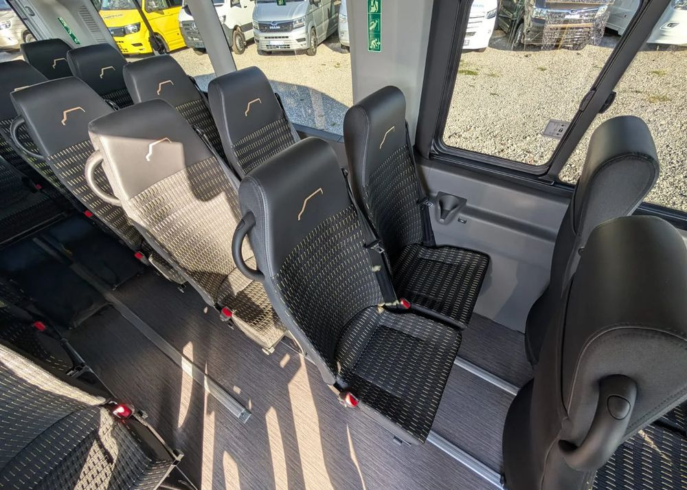 Micro-ônibus, Furgão de passageiros nuevo Ford Transit: foto 18