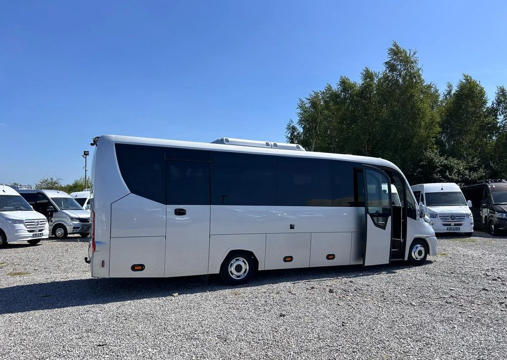 Iveco Daily - Micro-ônibus, Furgão de passageiros: foto 4 Iveco Daily - Micro-ônibus, Furgão de passageiros: foto 4