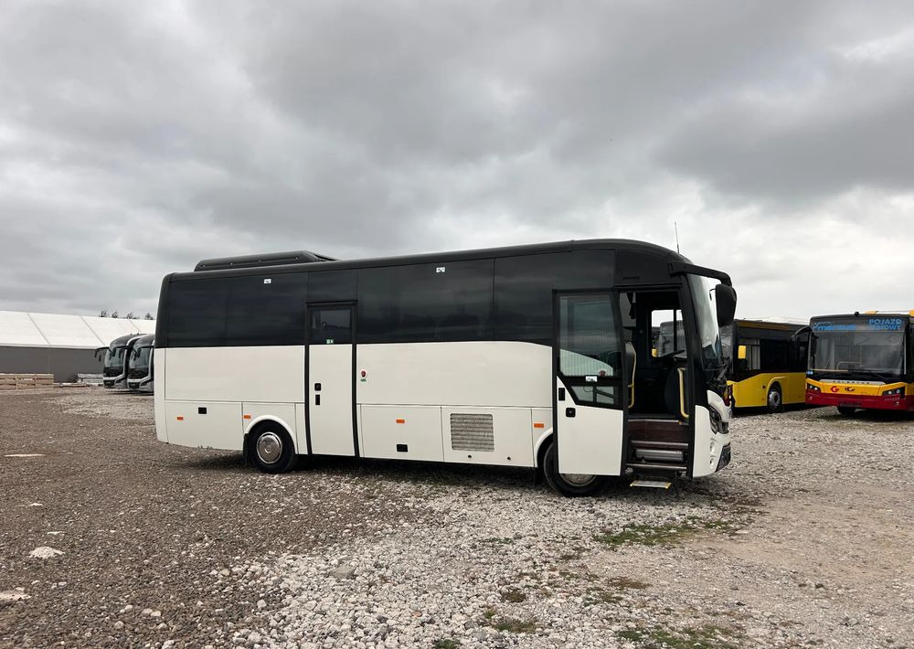 Isuzu Grand Toro - Máquina de outro: foto 4 Isuzu Grand Toro - Máquina de outro: foto 4