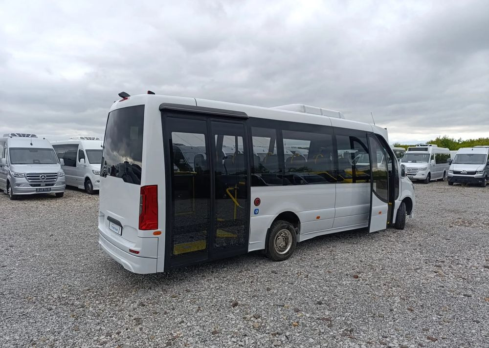 Mercedes-Benz Sprinter 517 - Micro-ônibus, Furgão de passageiros: foto 5 Mercedes-Benz Sprinter 517 - Micro-ônibus, Furgão de passageiros: foto 5
