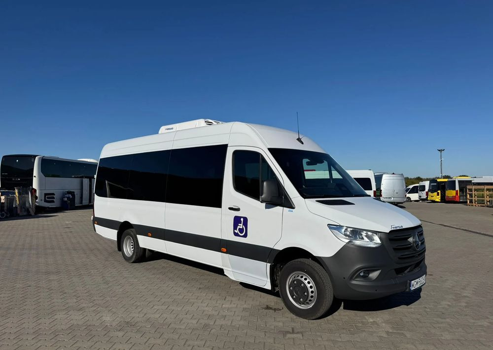 Mercedes-Benz Sprinter 517 - Micro-ônibus, Furgão de passageiros: foto 2 Mercedes-Benz Sprinter 517 - Micro-ônibus, Furgão de passageiros: foto 2