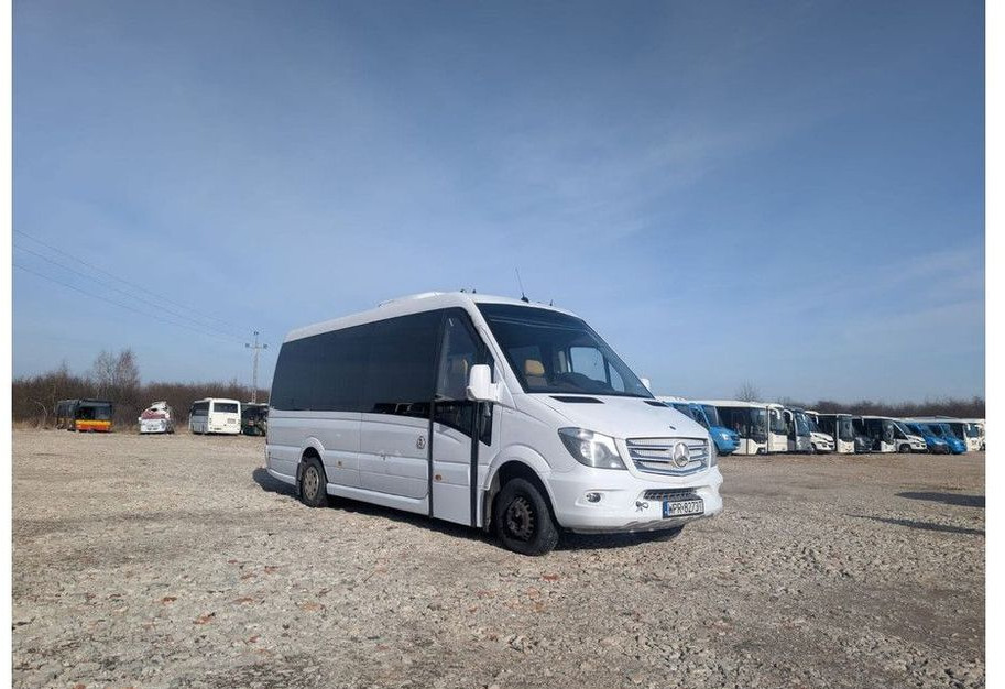 Mercedes-Benz Sprinter 519 - Micro-ônibus, Furgão de passageiros: foto 1 Mercedes-Benz Sprinter 519 - Micro-ônibus, Furgão de passageiros: foto 1