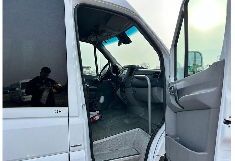Locação de  Mercedes-Benz Sprinter 519 Mercedes-Benz Sprinter 519: foto 12