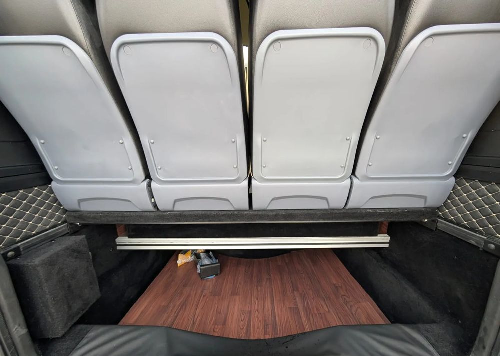 Mercedes-Benz Sprinter 519 - Micro-ônibus, Furgão de passageiros: foto 4 Mercedes-Benz Sprinter 519 - Micro-ônibus, Furgão de passageiros: foto 4