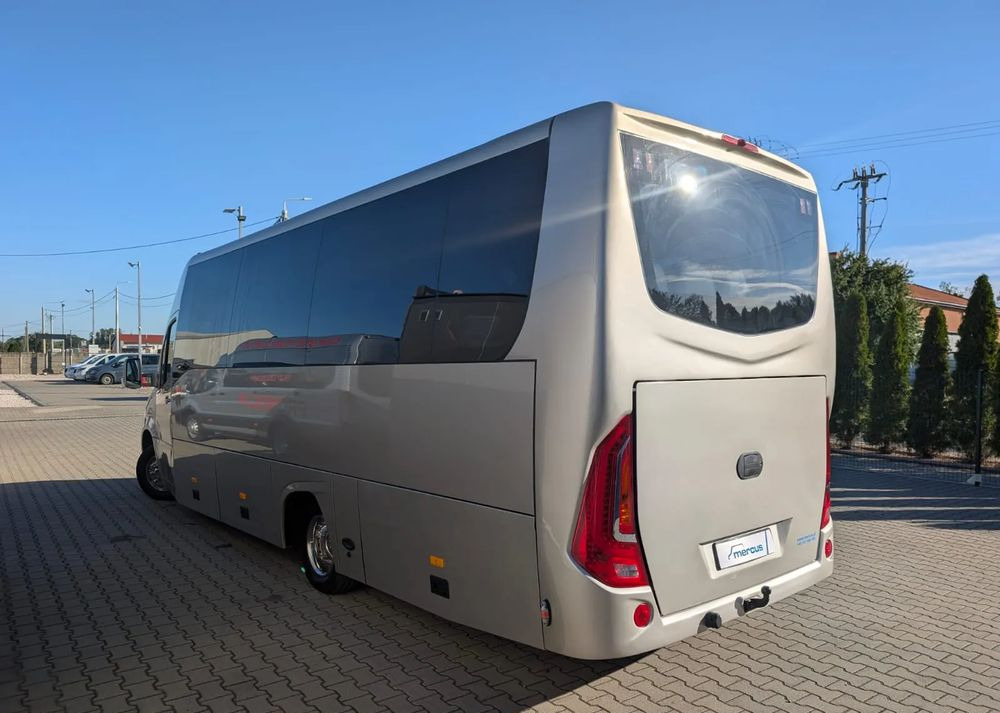 Mercedes-Benz Sprinter 519 - Micro-ônibus, Furgão de passageiros: foto 4 Mercedes-Benz Sprinter 519 - Micro-ônibus, Furgão de passageiros: foto 4