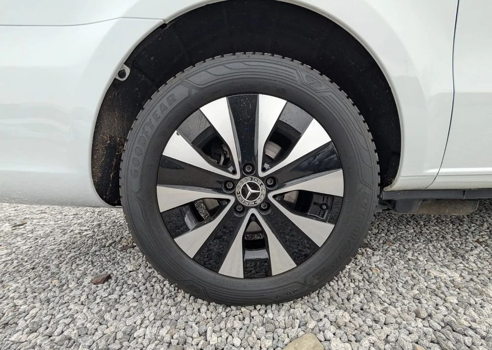 Mercedes-Benz Vito Tourer 114 - Micro-ônibus, Furgão de passageiros: foto 4 Mercedes-Benz Vito Tourer 114 - Micro-ônibus, Furgão de passageiros: foto 4