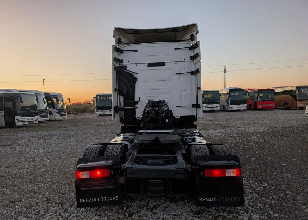 Tractor Renault T440: foto 6 Tractor Renault T440: foto 6