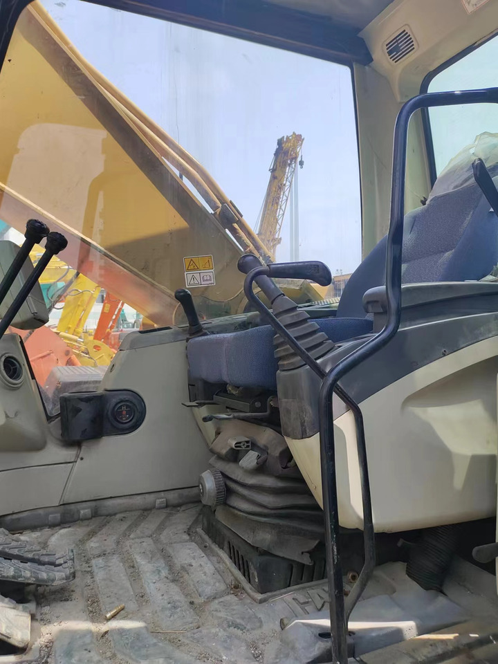 CATERPILLAR 325C - Escavadora de rastos: foto 5 CATERPILLAR 325C - Escavadora de rastos: foto 5