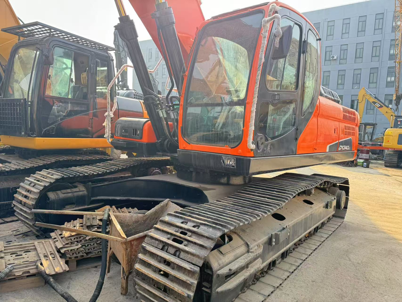DOOSAN DX340LC - Escavadora de rastos: foto 4 DOOSAN DX340LC - Escavadora de rastos: foto 4