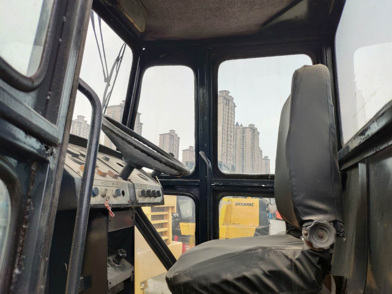 DYNAPAC CA301D - Compactador: foto 5 DYNAPAC CA301D - Compactador: foto 5