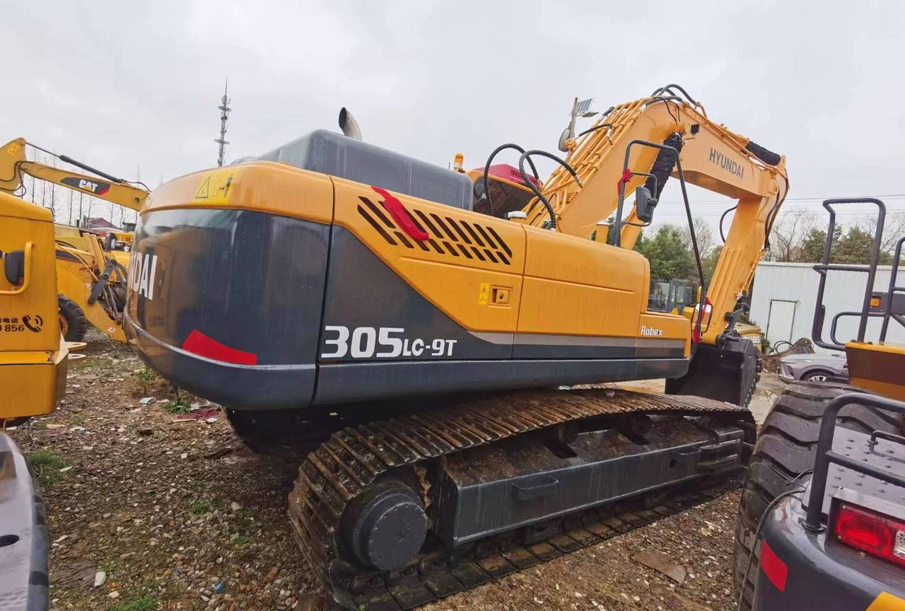 HYUNDAI 305LC-9T 220LC-9S - Escavadora de rastos: foto 3 HYUNDAI 305LC-9T 220LC-9S - Escavadora de rastos: foto 3