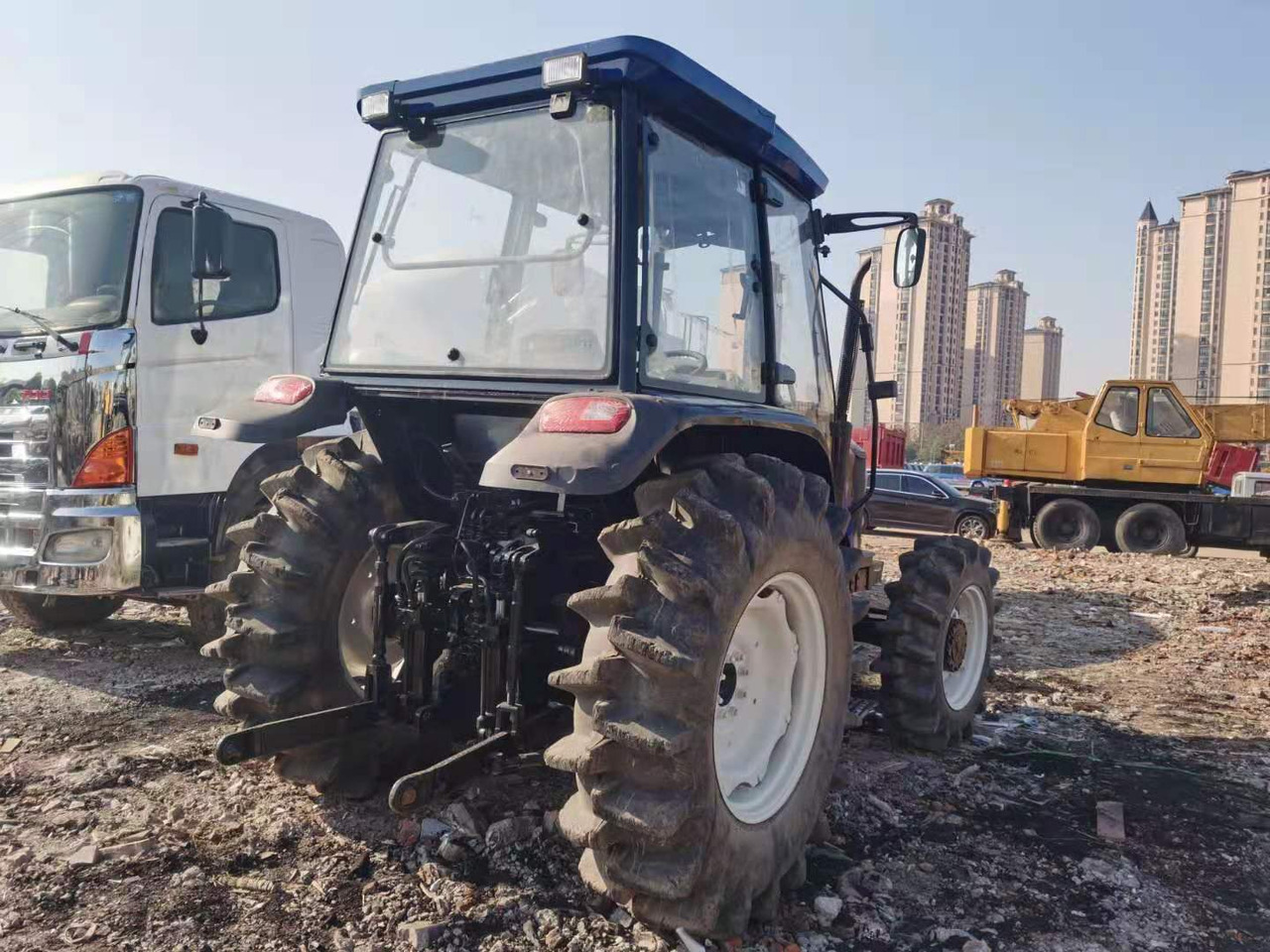 LOVOL M1104 - Trator: foto 4 LOVOL M1104 - Trator: foto 4