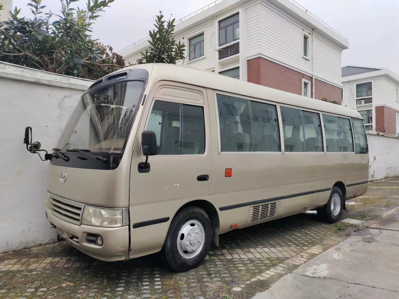 TOYOTA Coaster - Ônibus suburbano: foto 5 TOYOTA Coaster - Ônibus suburbano: foto 5