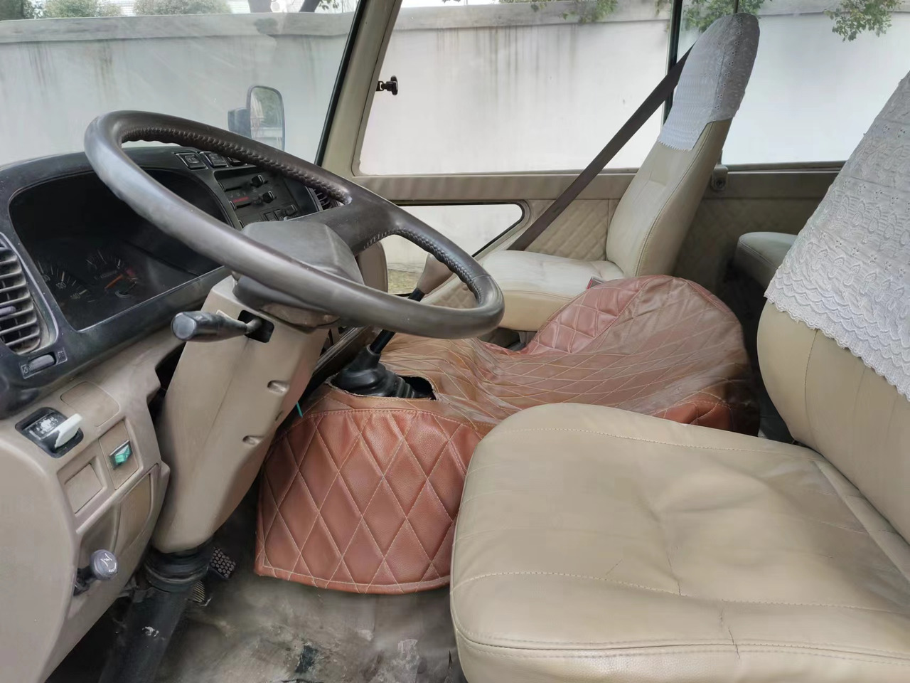 TOYOTA coaster - Micro-ônibus, Furgão de passageiros: foto 5 TOYOTA coaster - Micro-ônibus, Furgão de passageiros: foto 5