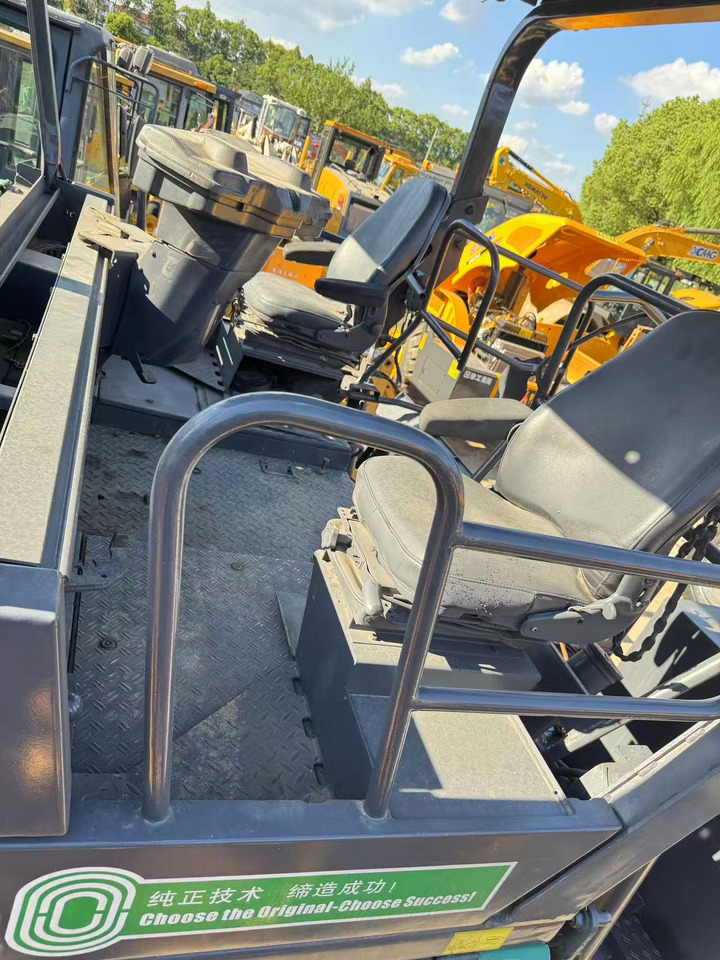 VOGELE 1800-3L - Acabadora: foto 3 VOGELE 1800-3L - Acabadora: foto 3