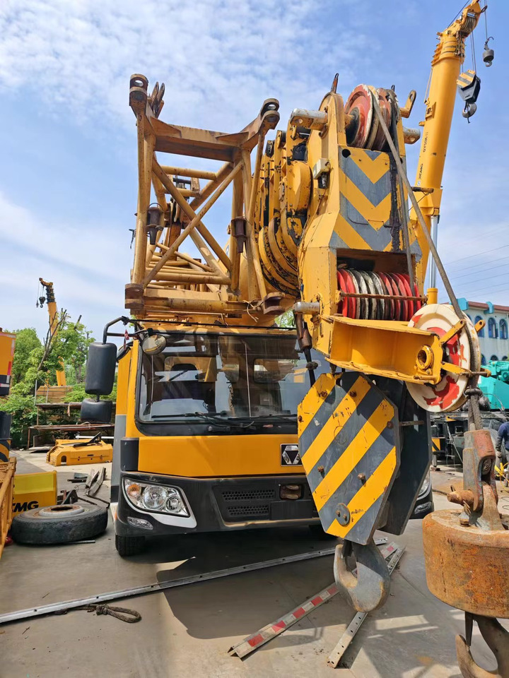 XCMG QY100K-Ⅱ QY100K 100tons - Guindaste móvel: foto 2 XCMG QY100K-Ⅱ QY100K 100tons - Guindaste móvel: foto 2
